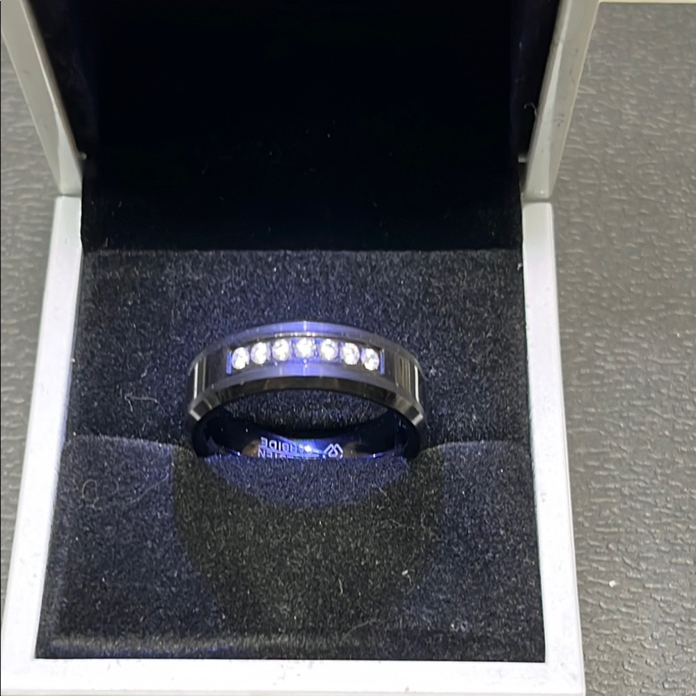 MENS TUNGSTEN MOISSANITE BLACK BAND. NWT SIZE 7-13 AVAILABLE AT REQUEST - Picture 2 of 12
